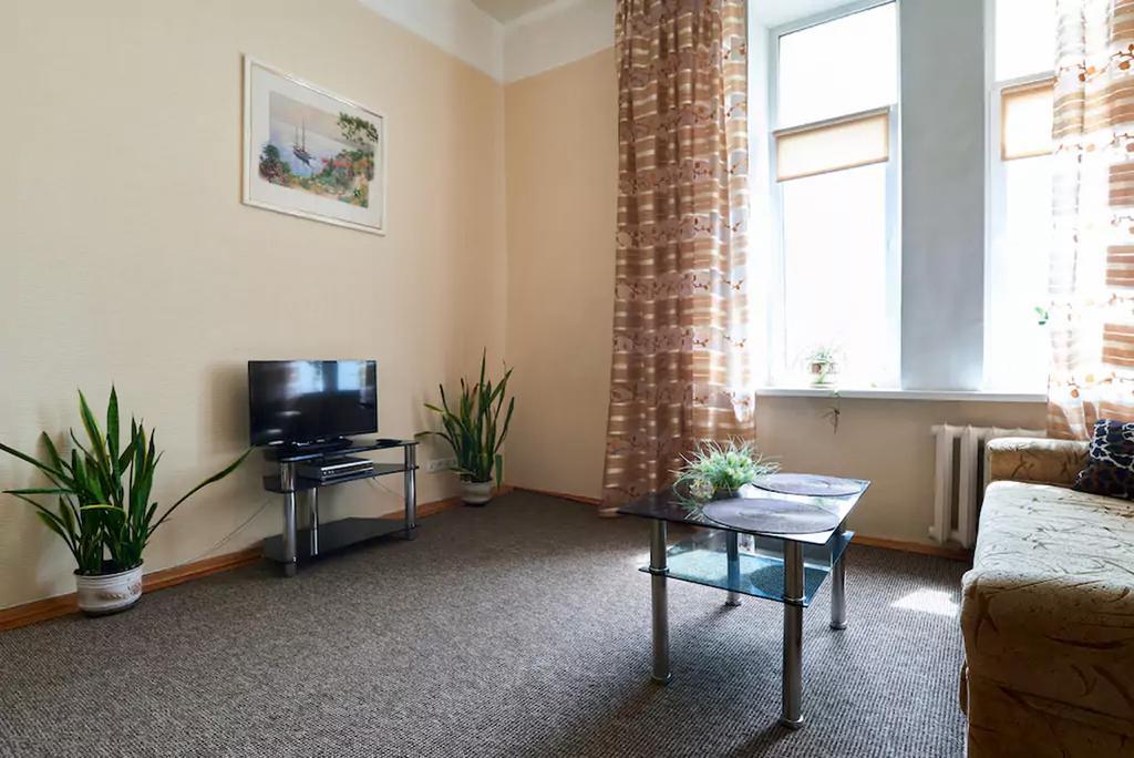 On Zoloti Vorota Apartment