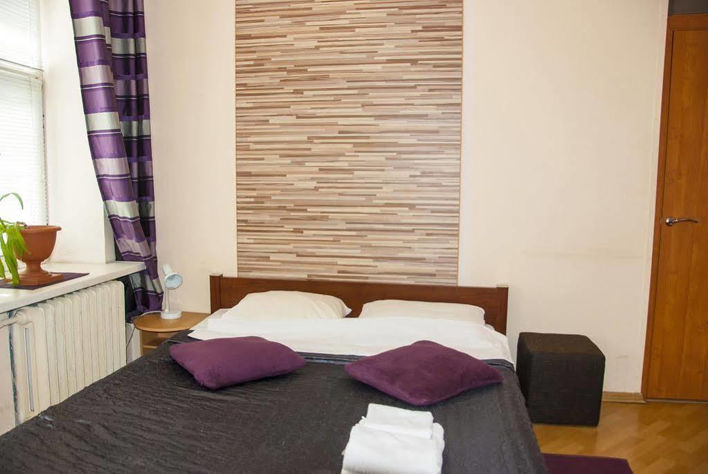 On Zoloti Vorota Apartment